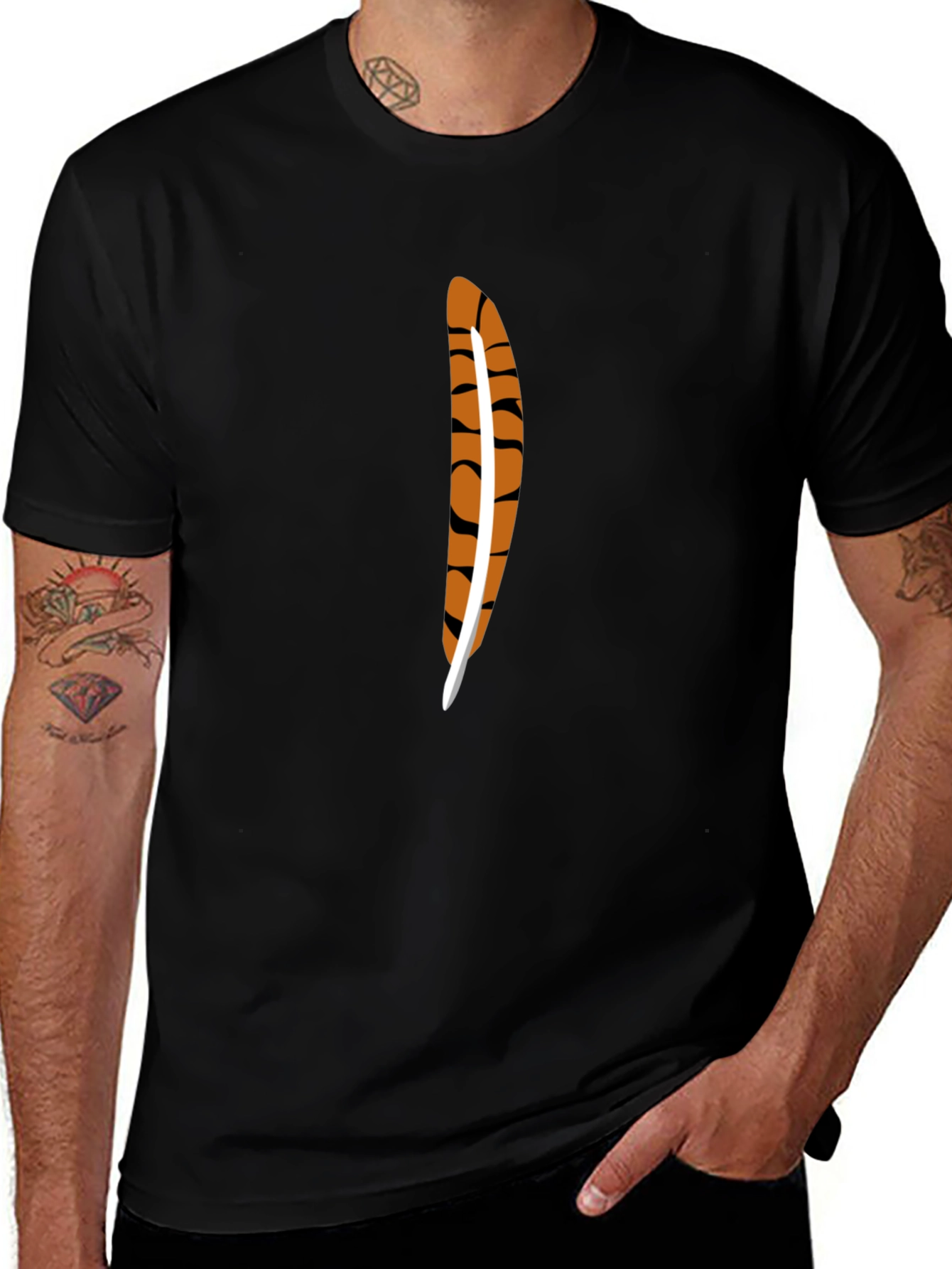 Feather Graphic Tee - Casual Style