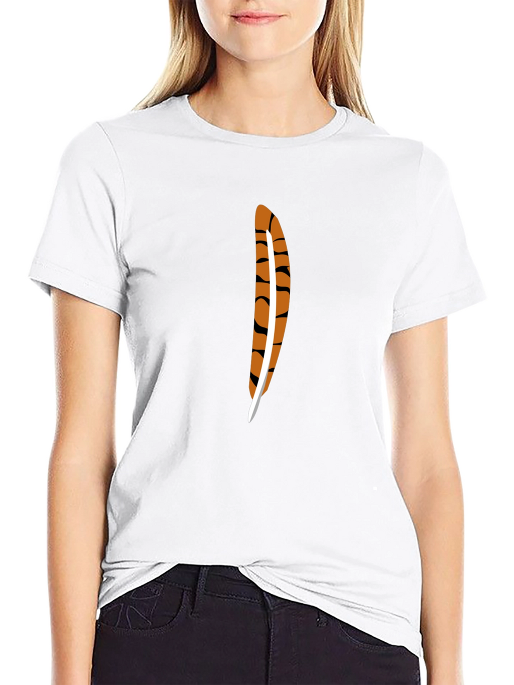 Feather Graphic Tee - Casual Style
