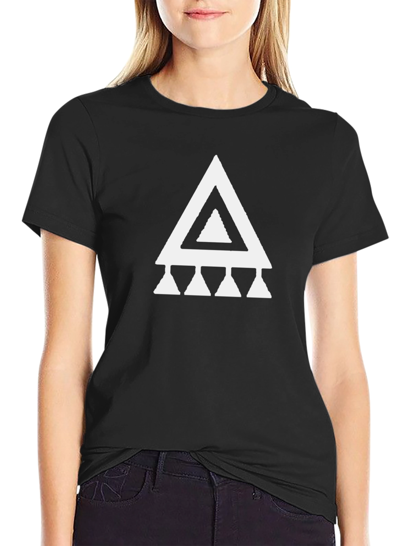 Geometric Triangle Graphic Tee - Black