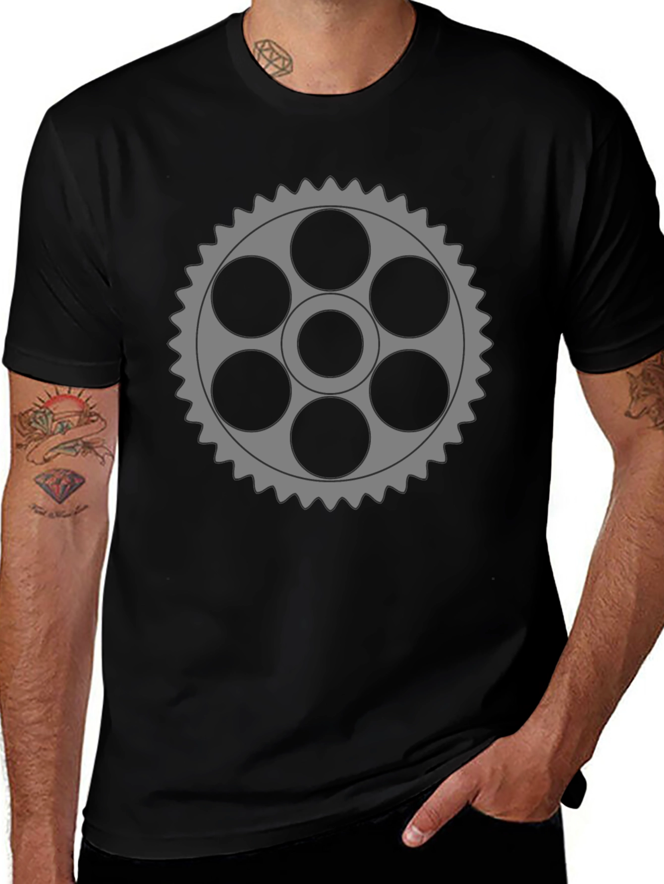 Gear Graphic Black T-Shirt - Unique Design